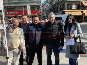 Κατερίνη: Με τα τρακτέρ στην κεντρική πλατεία της πόλης (εικόνες)