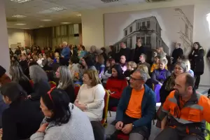 Η κοπή της πίτας για τους εργαζόμενους στο Δημαρχείο Κατερίνης