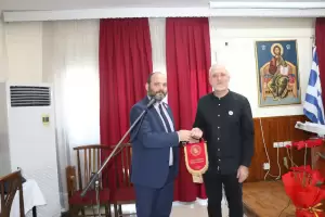 Κοπή βασιλόπιτας 2024 στον Άγιο Γεώργιο Περιστερεώτα Κοπή βασιλόπιτας 2024 στον Άγιο Γεώργιο Περιστερεώτα