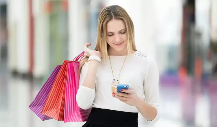 Λιγότερα τρόφιμα αγόρασαν οι καταναλωτές σε Ευρωζώνη και ΕΕ τον μήνα Δεκέμβριο Λιγότερα τρόφιμα αγόρασαν οι καταναλωτές σε Ευρωζώνη και ΕΕ τον μήνα Δεκέμβριο