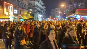 «Να μην ξεχάσουμε»: Εκατοντάδες πολίτες στο συλλαλητήριο στην Κατερίνη για την τραγωδία στα Τέμπη «Να μην ξεχάσουμε»: Εκατοντάδες πολίτες στο συλλαλητήριο στην Κατερίνη για την τραγωδία στα Τέμπη