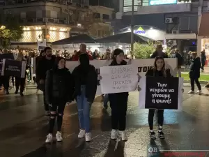 «Να μην ξεχάσουμε»: Εκατοντάδες πολίτες στο συλλαλητήριο στην Κατερίνη για την τραγωδία στα Τέμπη «Να μην ξεχάσουμε»: Εκατοντάδες πολίτες στο συλλαλητήριο στην Κατερίνη για την τραγωδία στα Τέμπη