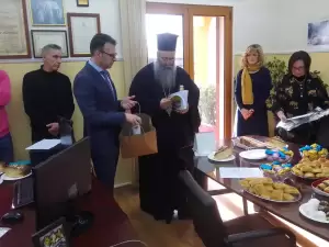 Οι δασικοί  της  Πιερίας  έκοψαν  βασιλόπιτα