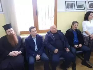 Οι δασικοί  της  Πιερίας  έκοψαν  βασιλόπιτα