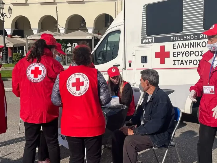 Στην κεντρική πλατεία Κατερίνης, δωρεάν μετρήσεις σακχάρου – χοληστερίνης από τον Ελληνικό Ερυθρό Σταυρό