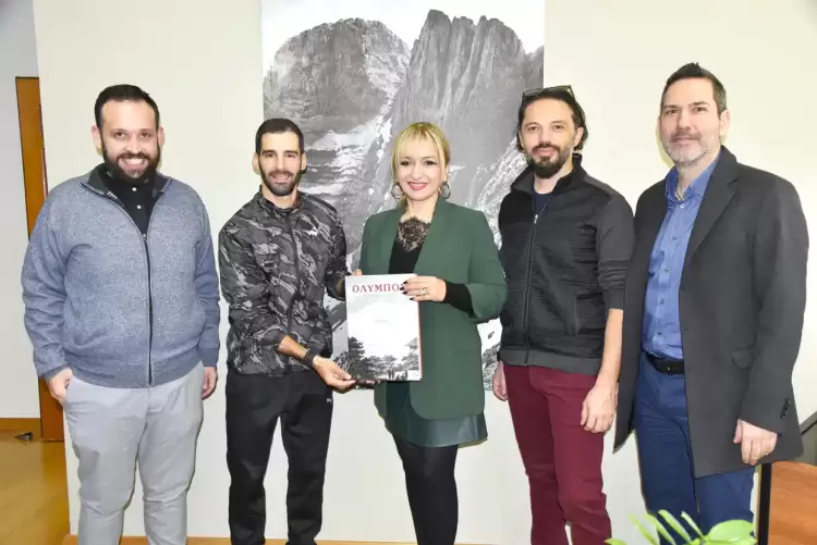 Συνάντηση της Αντιπεριφερειάρχη Πιερίας με τον πρωταθλητή Παναγιώτη Καραΐσκο και τον Σύλλογος Δρομέων Πιερίας «ΖΕΥΣ»