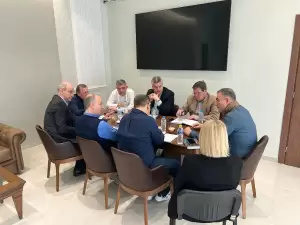 Συνάντηση εργασίας Φώντα Μπαραλιάκου με τον Δήμαρχο Κατερίνης Ιωάννη Ντούμο Συνάντηση εργασίας Φώντα Μπαραλιάκου με τον Δήμαρχο Κατερίνης Ιωάννη Ντούμο