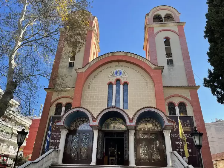 Συνεχίζονται τα Εσπερινά Κηρύγματα στον Ιερό Καθεδρικό Ναό Θείας Αναλήψεως Κατερίνης Συνεχίζονται τα Εσπερινά Κηρύγματα στον Ιερό Καθεδρικό Ναό Θείας Αναλήψεως Κατερίνης