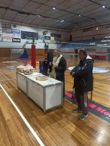 Το βόλεϊ του Αρχέλαου Κατερίνης και του ΣΦΚ Πιερικός έκοψαν την βασιλόπιτα τους