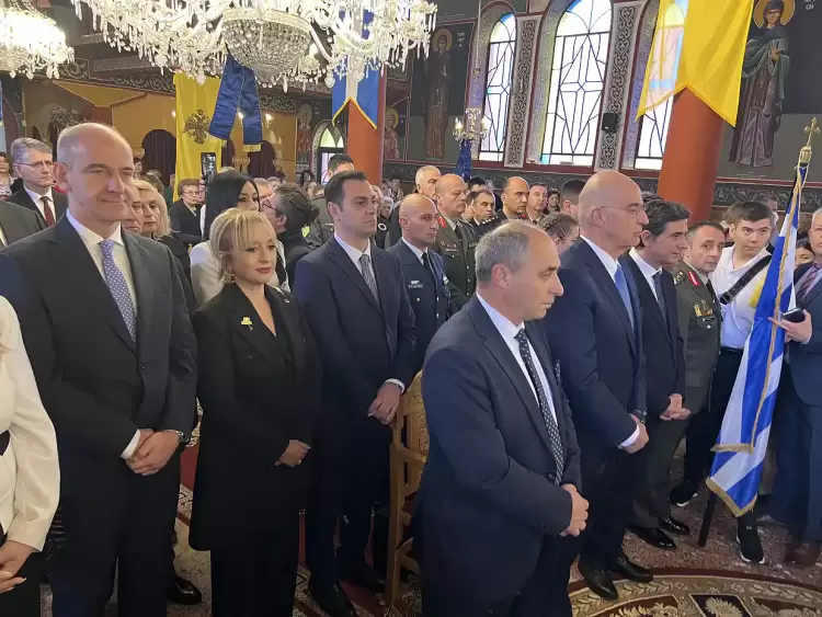 Ο Υπουργός Εθνικής Άμυνας, Νίκος Δένδιας,στον Κολινδρό. Ο Υπουργός Εθνικής Άμυνας, Νίκος Δένδιας,στον Κολινδρό.