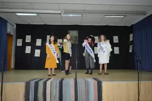 15ο Δημοτικό Σχολείο Κατερίνης: Ο εορτασμός της Ελληνικής Επανάστασης του ΄21