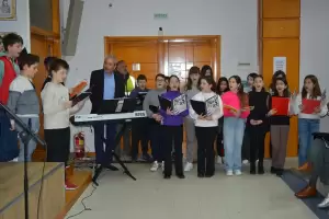 15ο Δημοτικό Σχολείο Κατερίνης: Ο εορτασμός της Ελληνικής Επανάστασης του ΄21