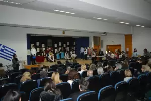 15ο Δημοτικό Σχολείο Κατερίνης: Ο εορτασμός της Ελληνικής Επανάστασης του ΄21