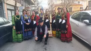 Ο Σύλλογος Θεσσαλών Πιερίας "Γεώργιος Καραϊσκάκης" στην παρέλαση της 25ης Μαρτίου.