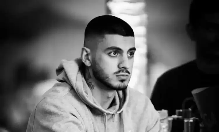 Ο Tzane «έφυγε στο κενό» Ο Tzane «Έφυγε στο κενό»