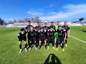 "Ανοιξε" την ψαλίδα στο ρετιρέ το Ν. Κεραμίδι: Πιερικός – Εθνικός Νέου Κεραμιδίου 0-2 “Ανοιξε” την ψαλίδα στο ρετιρέ το Ν. Κεραμίδι: Πιερικός – Εθνικός Νέου Κεραμιδίου 0 2