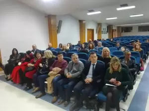 Άτρακτος: ημερίδα για την παραβατικότητα των νέων