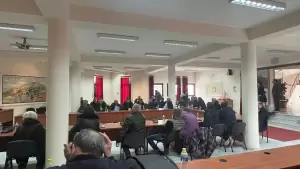 Δήμος Δίου-Ολύμπου: Σύσκεψη για τη διαχείριση των ζημιών που υπέστησαν οι αγρότες μετά την πρόσφατη θεομηνία Δήμος Δίου Ολύμπου: Σύσκεψη για τη διαχείριση των ζημιών που υπέστησαν οι αγρότες μετά την πρόσφατη θεομηνία