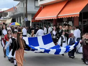 Εορτασμός της Εθνικής Επετείου της Επανάστασης του 1821 στις δώδεκα κοινότητες του Δήμου Δίου-Ολύμπου Εορτασμός της Εθνικής Επετείου της Επανάστασης του 1821 στις δώδεκα κοινότητες του Δήμου Δίου Ολύμπου