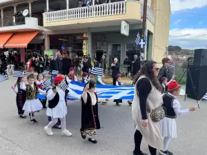 Εορτασμός της Εθνικής Επετείου της Επανάστασης του 1821 στις δώδεκα κοινότητες του Δήμου Δίου-Ολύμπου Εορτασμός της Εθνικής Επετείου της Επανάστασης του 1821 στις δώδεκα κοινότητες του Δήμου Δίου Ολύμπου