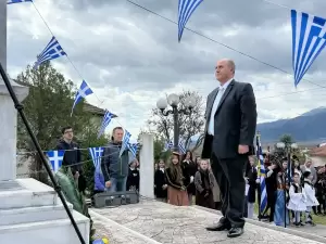 Εορτασμός της Εθνικής Επετείου της Επανάστασης του 1821 στις δώδεκα κοινότητες του Δήμου Δίου-Ολύμπου Εορτασμός της Εθνικής Επετείου της Επανάστασης του 1821 στις δώδεκα κοινότητες του Δήμου Δίου Ολύμπου