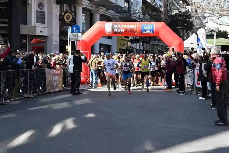 Ευχαριστήριο Μήνυμα του Αθλητικού Πολιτιστικού Συλλόγου Δρομέων Πιερίας «ΖΕΥΣ» Ευχαριστήριο Μήνυμα του Αθλητικού Πολιτιστικού Συλλόγου Δρομέων Πιερίας «ΖΕΥΣ»