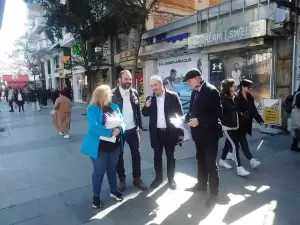 Γυναίκα θα πει… Εκδήλωση για την παγκόσμια ημέρα της γυναίκας – Συμβαίνει τώρα στην Πλατεία Ελευθερίας (βίντεο και εικόνες)