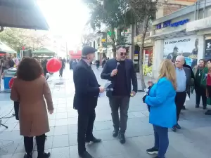 Γυναίκα θα πει… Εκδήλωση για την παγκόσμια ημέρα της γυναίκας – Συμβαίνει τώρα στην Πλατεία Ελευθερίας (βίντεο και εικόνες)