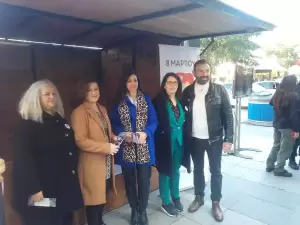 Γυναίκα θα πει… Εκδήλωση για την παγκόσμια ημέρα της γυναίκας – Συμβαίνει τώρα στην Πλατεία Ελευθερίας (βίντεο και εικόνες)