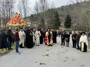 Η ιστορική εικόνα της Παναγίας Οδηγήτριας επέστρεψε στην Ιερά Μονή Εισοδίων Θεοτόκου Πέτρας Ολύμπου