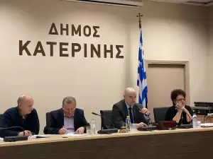 Κατερίνη: «Κακοκαιρία» έφεραν στο δημοτικό συμβούλιο οι πλημμύρες και τα χρέη της ΔΕΥΑΚ