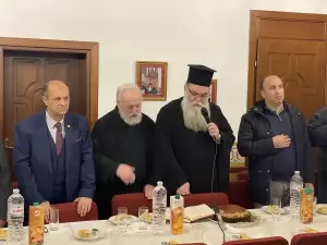 Η κοπή πίτας του συλλόγου προσκυνητών Αγίου Όρους «Παναγία η Πορταϊτισσα» της Ιεράς Μητρόπολης Κατερίνης