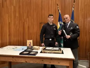 Κοπή βασιλόπιτας της ομάδας αλεξιπτωτιστών αστυνομικών της Λ.Ε.Κ.ΑΛ. Ν. Πιερίας