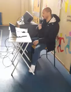 Κυκλοφορώ με ασφάλεια στον δρόμο και στο Διαδίκτυο!