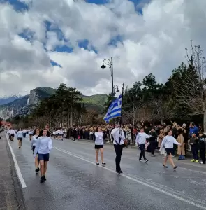 Λιτόχωρο: Η παρέλαση για την Εθνική επέτειο της 25ης