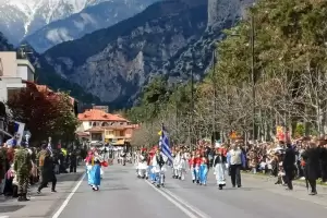 Λιτόχωρο: Η παρέλαση για την Εθνική επέτειο της 25ης