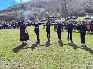 Με άρωμα παράδοσης το τριήμερο της Αποκριάς – Καθαράς Δευτέρας στην Ρητίνη