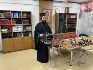 «Μεθώντας μ’ ένα κρασί αγιονορείτικο» και «Αρσανάδες και αρχονταρίκια»