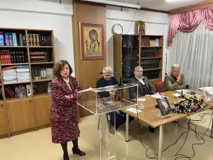 «Μεθώντας μ’ ένα κρασί αγιονορείτικο» και «Αρσανάδες και αρχονταρίκια»