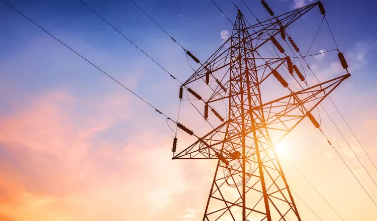 Μπαράζ επενδύσεων στα ηλεκτρικά δίκτυα – Πόσο επιβαρύνονται οι λογαριασμοί ρεύματος;