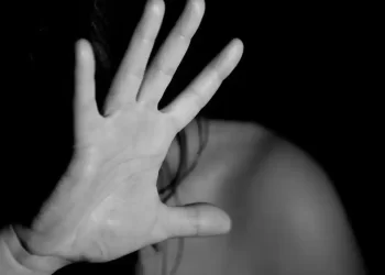Πιερία – Υπόθεση Revenge Porn: 20χρονη δέχεται απειλές από 28χρονο εδώ και έξι χρόνια (video)
