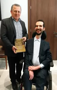 Στο Δημαρχείο Κατερίνης o Ευρωβουλευτής Στέλιος Κυμπουρόπουλος Στο Δημαρχείο Κατερίνης O Ευρωβουλευτής Στέλιος Κυμπουρόπουλος