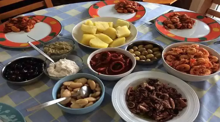 Την… ανηφόρα τραβούν οι τιμές των σαρακοστιανών Την… ανηφόρα τραβούν οι τιμές των σαρακοστιανών