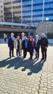 Τo 5ο Γενικό Λύκειο Κατερίνης στις παραδουνάβιες πρωτεύουσες