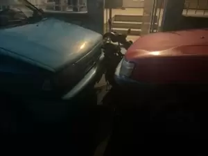 Τράκαρε αυτοκίνητα στον Κορινό Πιερίας και αναζητείται (εικόνες)