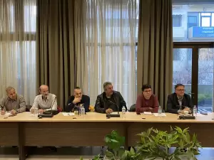 Ζωντανά το Δημοτικό Συμβούλιο Κατερίνης για λήψη απόφασης σε 14 θέματα ημερήσιας διάταξης