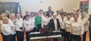 Εκδήλωση της χορωδίας των ΚΑΠΗ Κατερίνης στο Ειδικό Δημοτικό Σχολείο Εκδήλωση της χορωδίας των ΚΑΠΗ Κατερίνης στο Ειδικό Δημοτικό Σχολείο