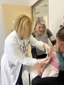 Εμβολιασμός παιδιών Ρομά για την πρόληψη της Ιλαράς