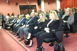 Εξαιρετικά ενδιαφέρουσα η ενημερωτική εκδήλωση του Επιμελητηρίου Πιερίας με κεντρική ομιλήτρια την ευρωβουλευτή Μαρία Σπυράκη