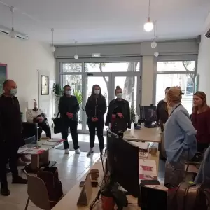 Γηροκομείο Σκοπίων στην Εταιρεία Νόσου Alzheimer Πιερίας Γηροκομείο Σκοπίων στην Εταιρεία Alzheimer Πιερίας